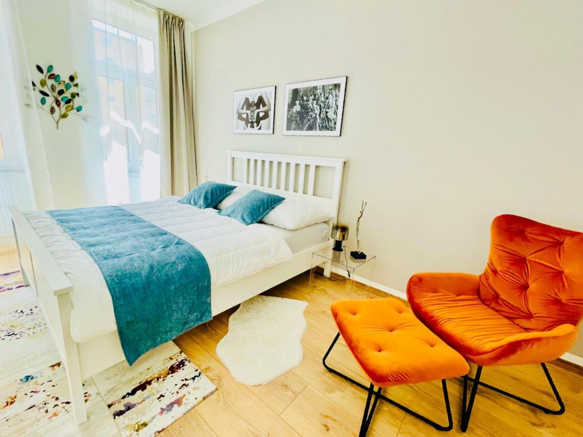 Colorful & Quiet Apartment In Beautiful Viennese Building Viena Exterior foto